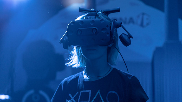 Why Virtual Reality is the Perfect Team Building Activity